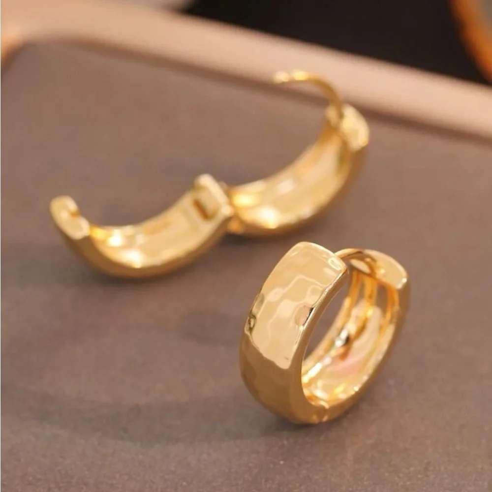 2/$30 NEW Anthro Boho Style Hoop Huggie Earrings - Picture 3 of 6
